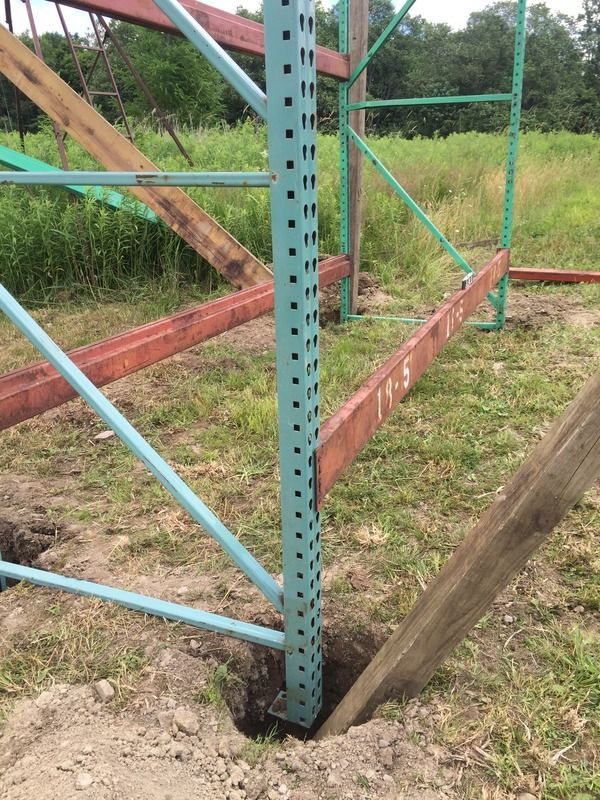 Building a pallet rack Tower Blind - two types of build. | Deer Hunter