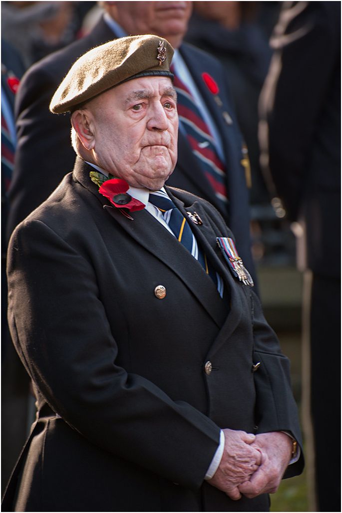 RemembranceSundayWigan111112-55.jpg