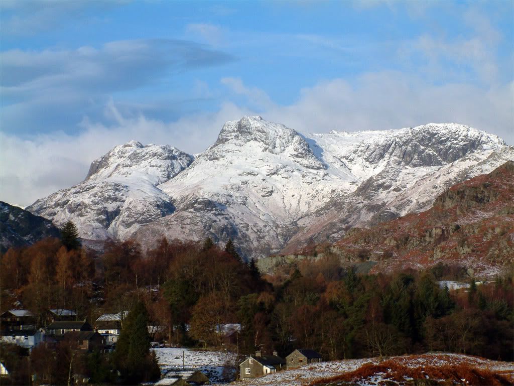 langdale_pikes.jpg