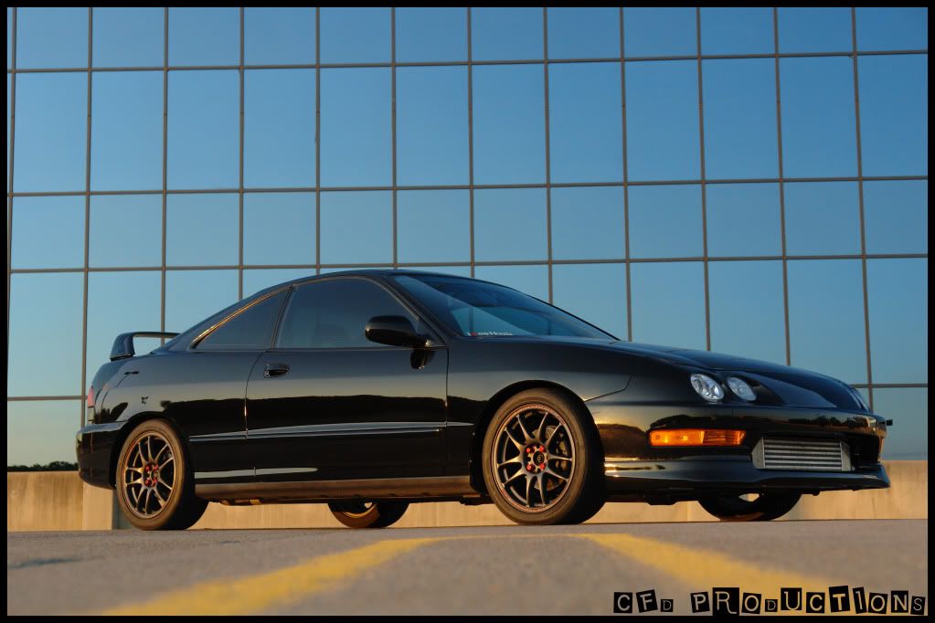 http://img.photobucket.com/albums/v45/cnycivic/DSC03590copy.jpg