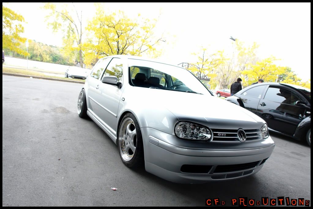 http://img.photobucket.com/albums/v45/cnycivic/DSC06306copy.jpg