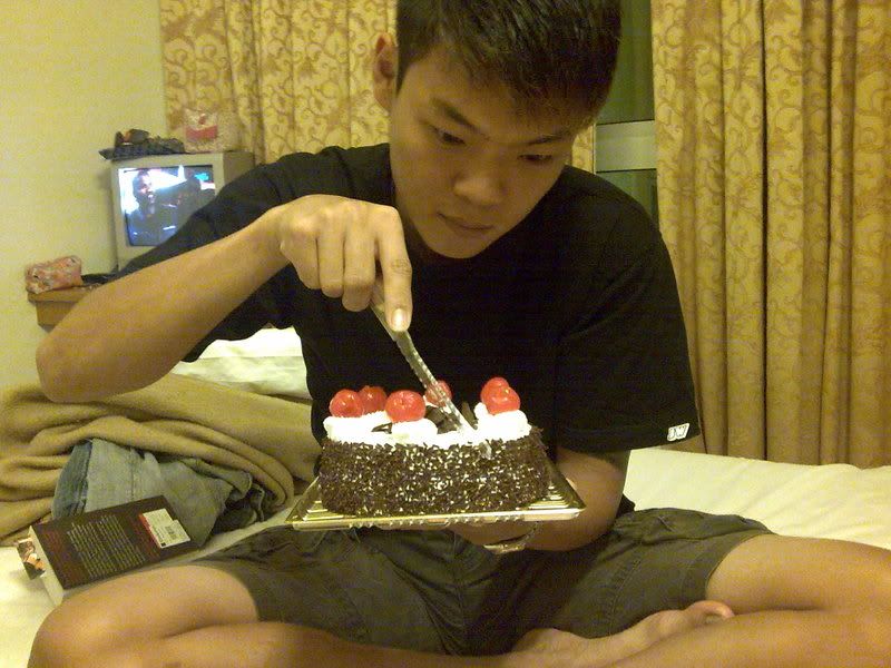 Ah Seng Cutting Cake!!