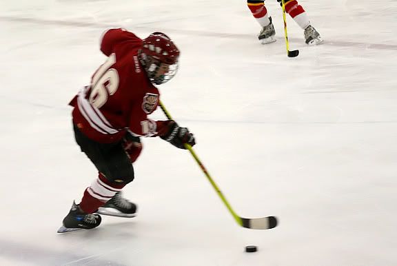 IMAGE: http://img.photobucket.com/albums/v452/BigD6997/hockey3.jpg