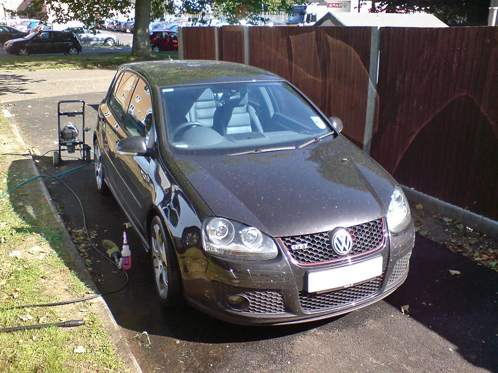 GolfMKVGTI.jpg