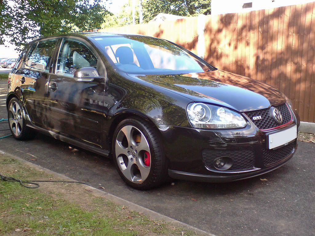 GolfMKVGTI3.jpg