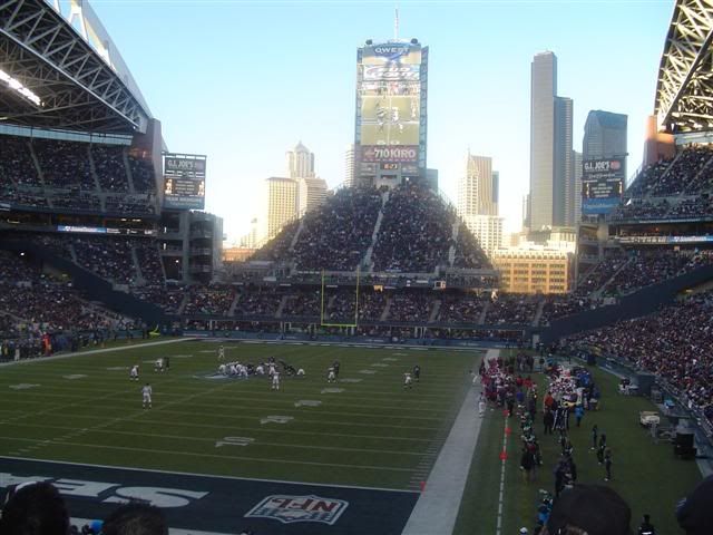 The turf at CenturyLink Field tonight looks terrible : r/MLS