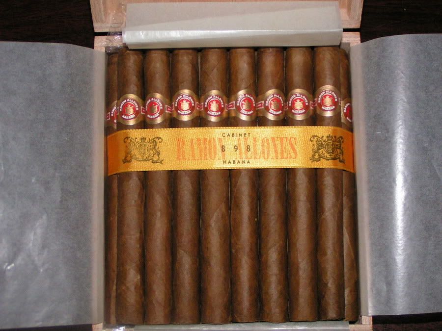 CubanCigarBoxes016.jpg