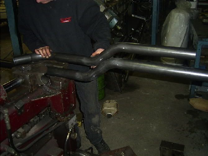 Workshopbendingpipes2.jpg