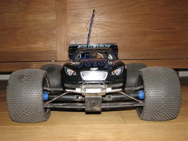 revo004Small.jpg