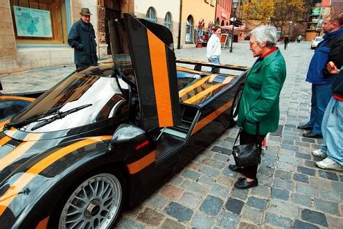 http://img.photobucket.com/albums/v458/ToecutteR/34565.jpg http://img.photobucket.com/albums/v458/ToecutteR/34565.jpg
