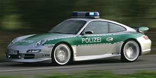 http://img.photobucket.com/albums/v458/ToecutteR/polizei/997a.jpg