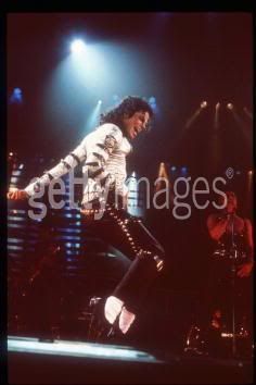 mjbadtour70on.jpg