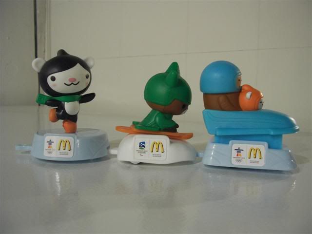 McDonalds2010Mascot_Three.jpg