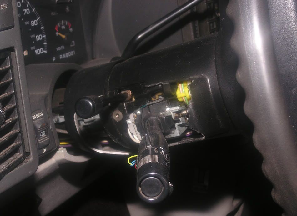 Anyone heavy on fixing cars know how to fix a broken steering column?