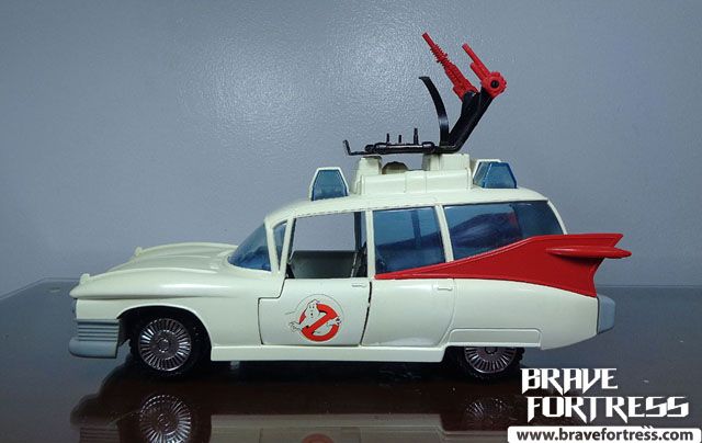 ecto 1 kenner classics