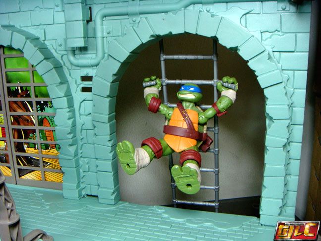 tmnt 2012 lair