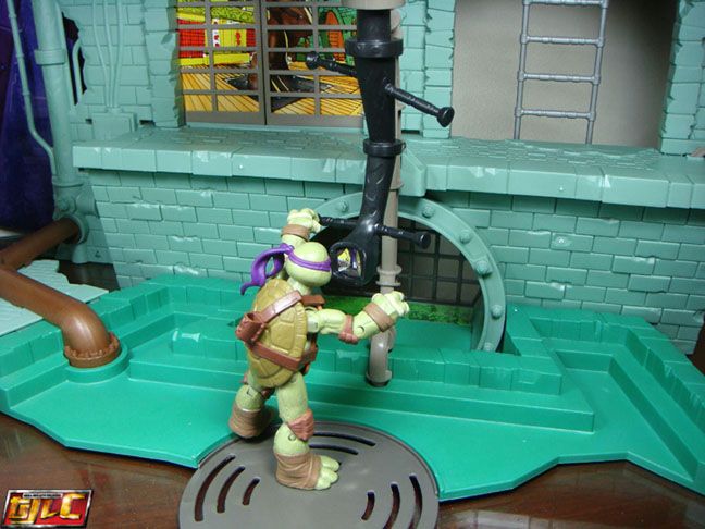 tmnt 2012 lair