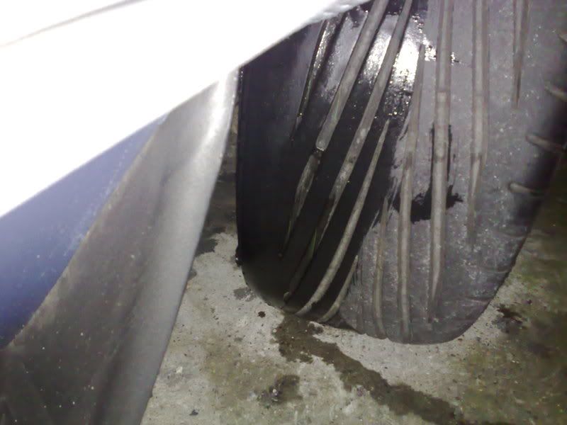 tyrewear1.jpg