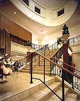 Fifth Avenue: one of the great shopping streets at New York