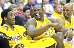 lakerscolorsub3fq.jpg