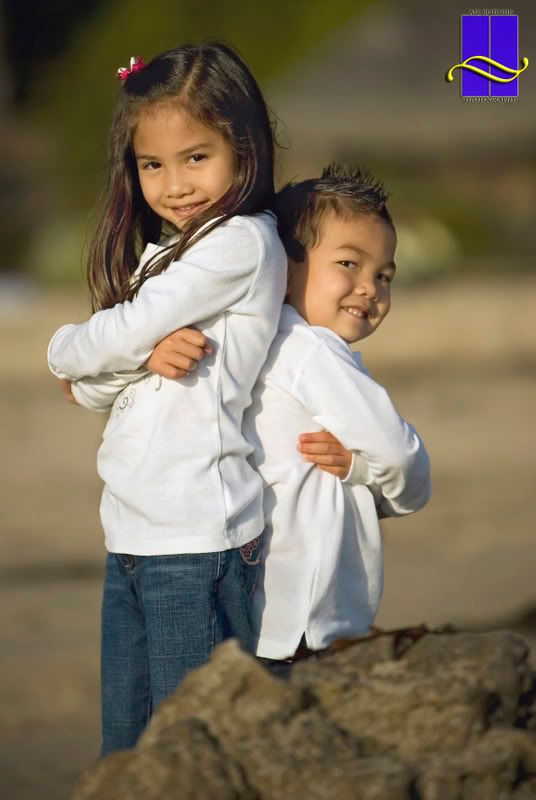 IMAGE: http://img.photobucket.com/albums/v467/airbutchie/Photography/_B3E5858_logo.jpg