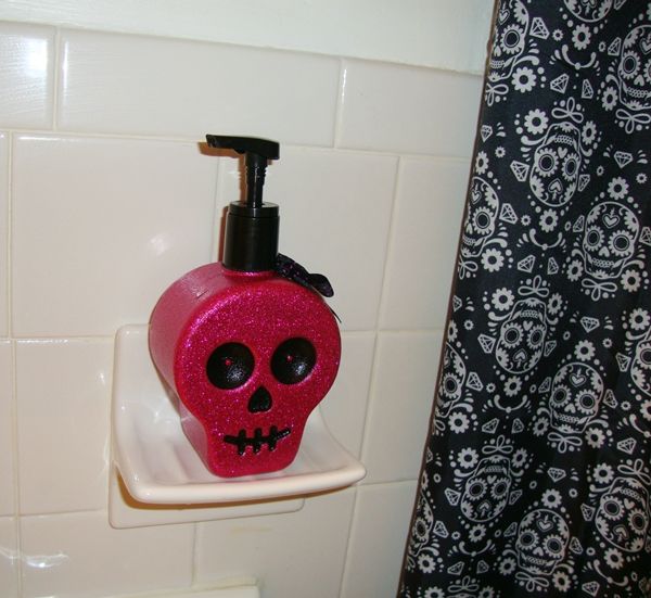 skull soap dispenser