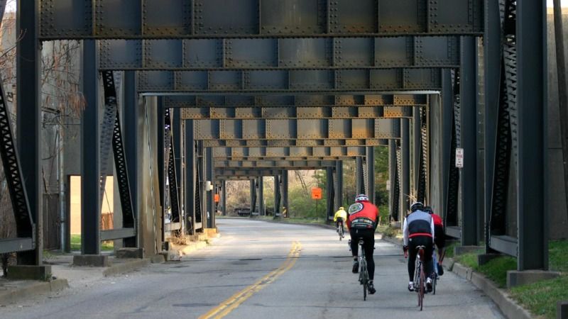 Cyclist-Cincy120112-IMG_5348.jpg