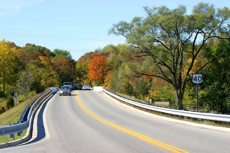 Cyclist-Rt40AtTaylorsvilleDamWendlo.jpg