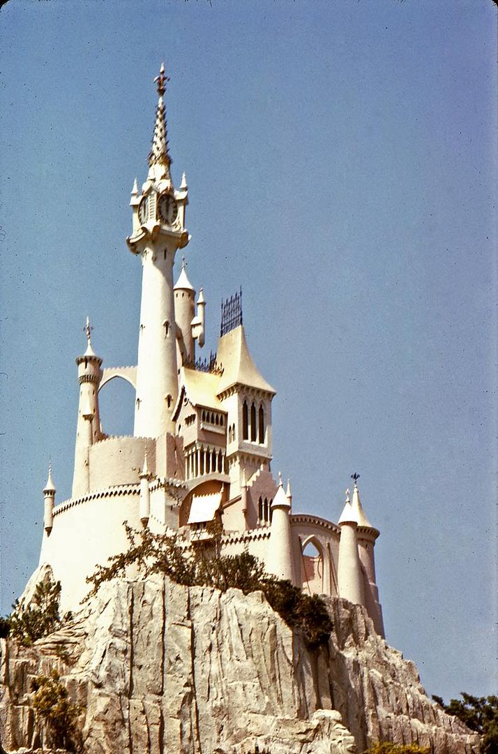 Bird Castle