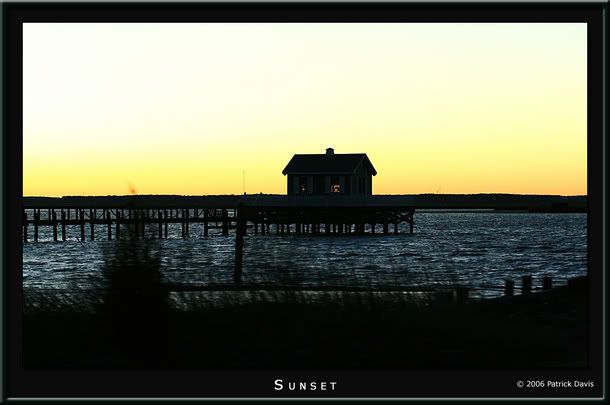 IMAGE: http://img.photobucket.com/albums/v471/Skydogs/Sunset.jpg