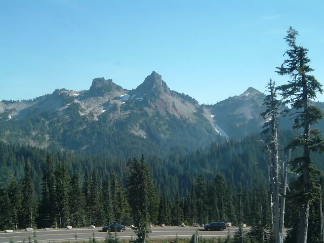 http://img.photobucket.com/albums/v471/djxstatik/MtRainier/DSCF7669.jpg