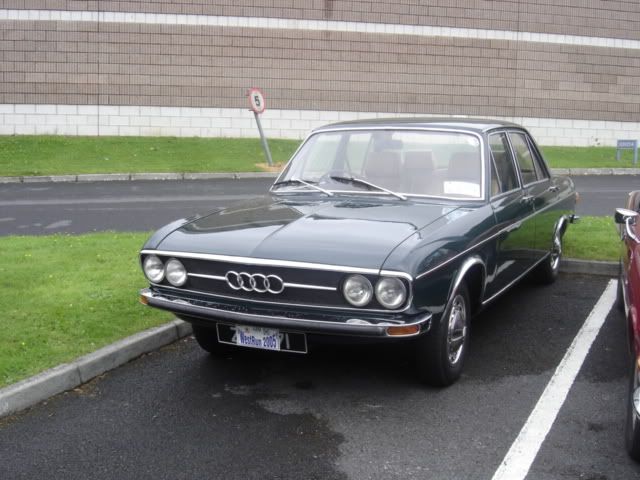 Audi100-1.jpg