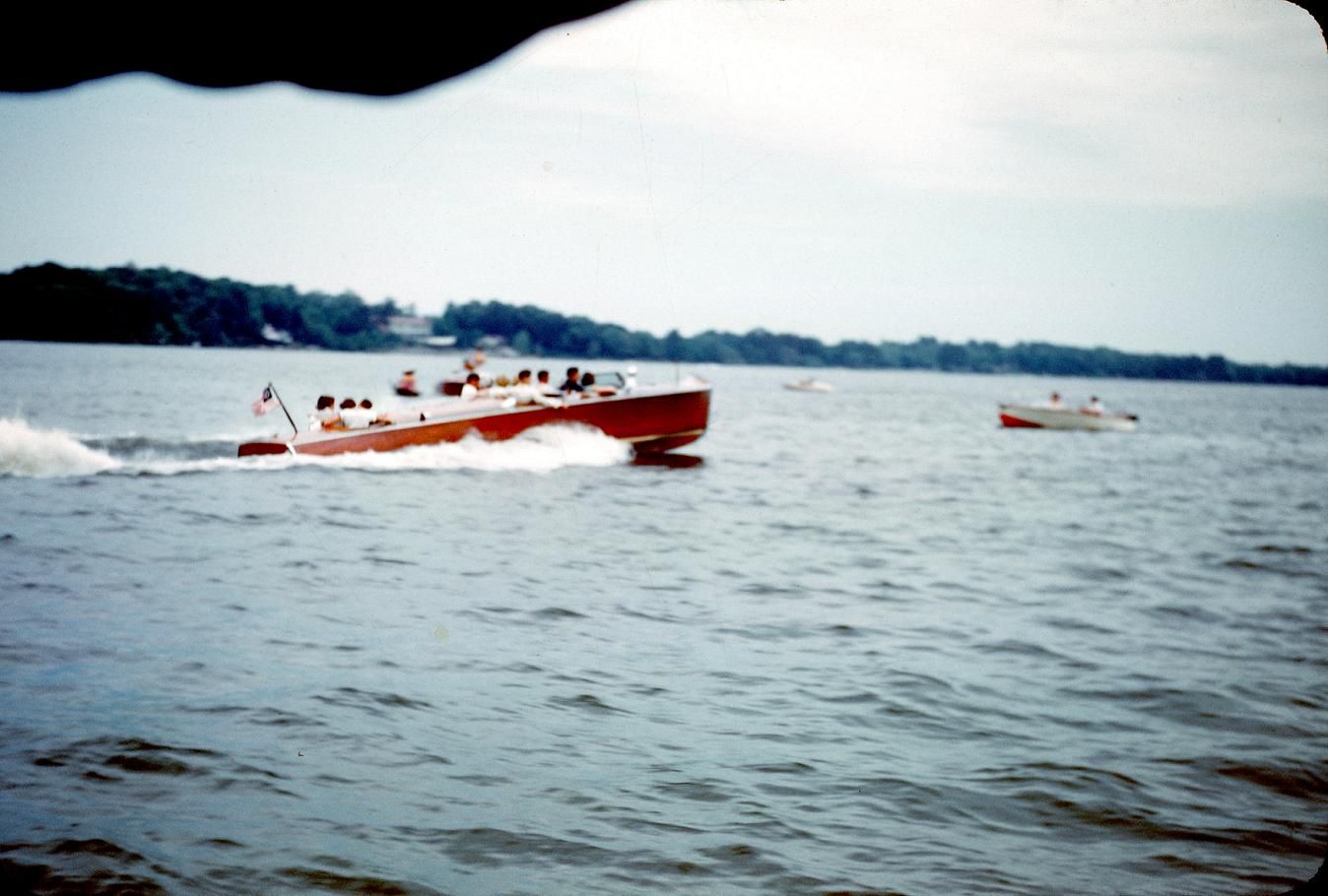 Chris Craft Commander Forum Conneaut Lake, Pennsylvania