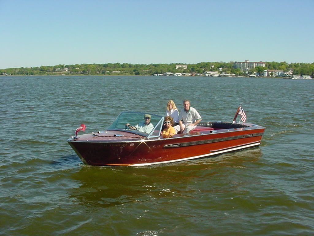 Chris Craft Commander Forum Mount Dora Boat Show (2006) Lots of photos