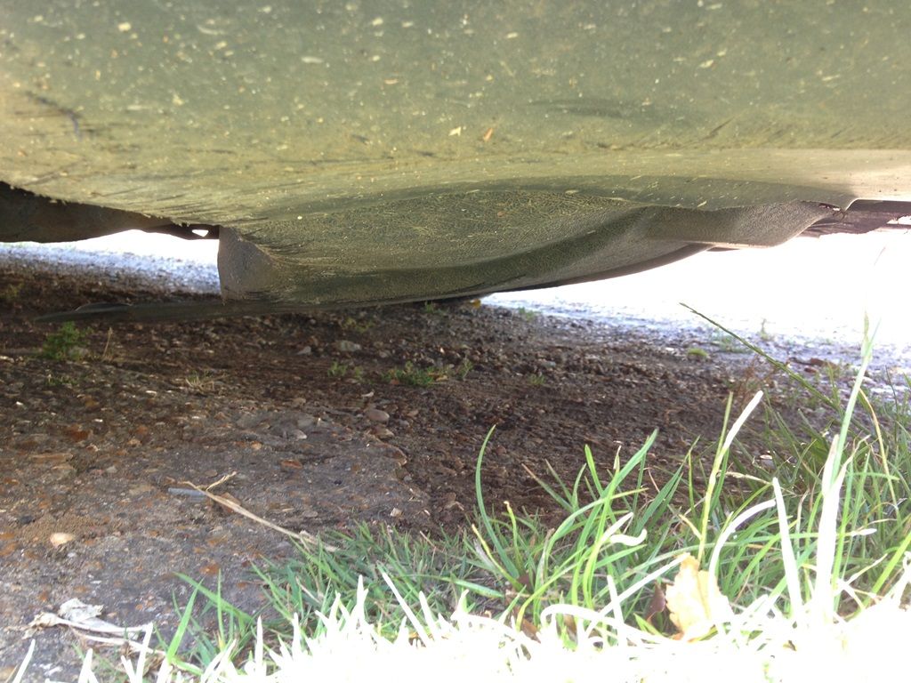 Plastic under front bumper scraping on the road UKPassats
