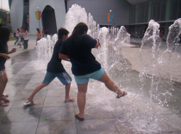 Photobucket - Video and Image Hosting