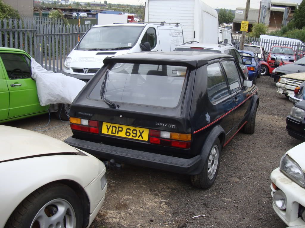 [img width=1024 height=768]http://img.photobucket.com/albums/v474/cosworth3d/Ford%20Fair%202011/DSC07436.jpg[/img]