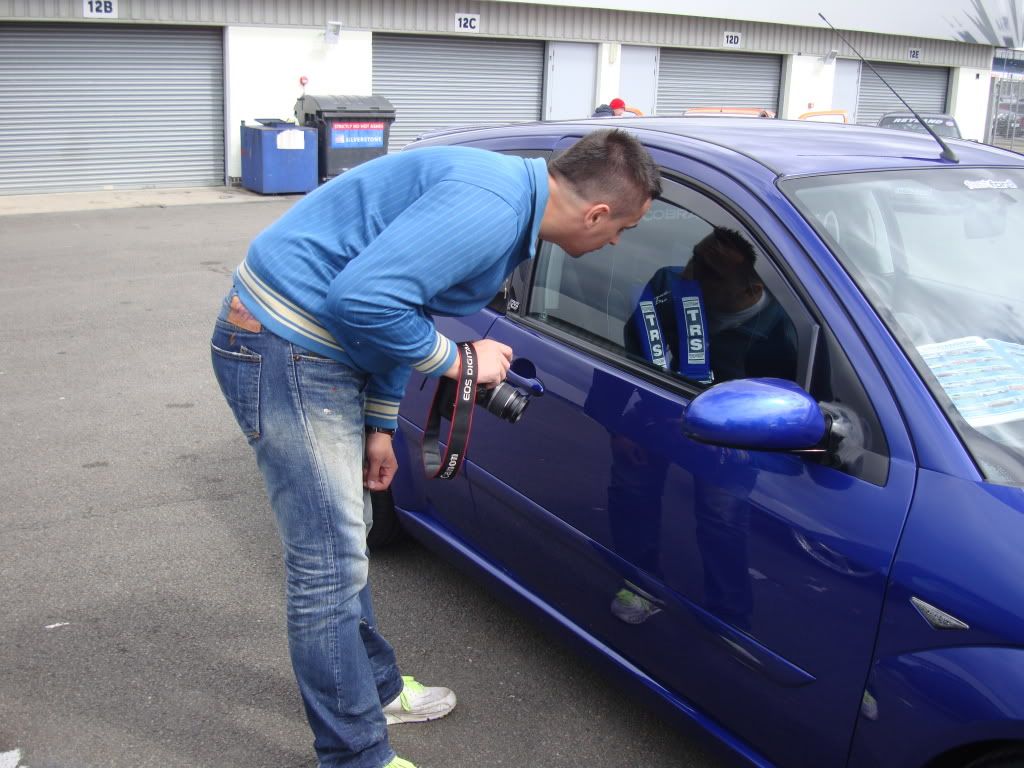 [img width=1024 height=768]http://img.photobucket.com/albums/v474/cosworth3d/Ford%20Fair%202011/DSC07562.jpg[/img]