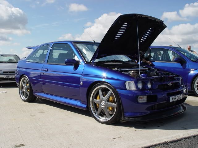 [img width=640 height=480]http://img.photobucket.com/albums/v474/cosworth3d/ford%20fair%202005/DSC02052.jpg[/img]