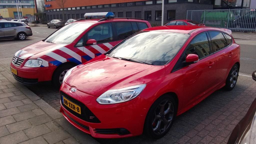 [img width=1024 height=576]http://img.photobucket.com/albums/v474/cosworth3d/van%20alles/WP_20130321_018_zpsc44aeb71.jpg[/img]