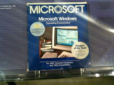 Windows 1.0 en caja