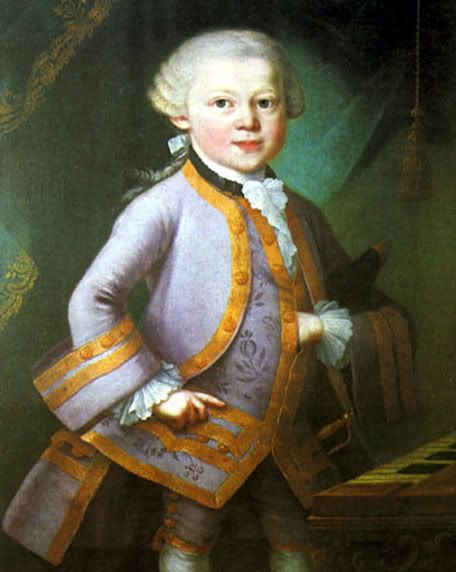 Mozart_in_gala_dress_by_Lorenzoni_1.jpg