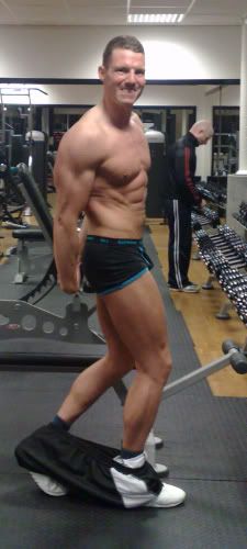 triceps.jpg