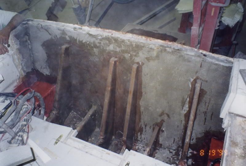 BoatTransom4a.jpg