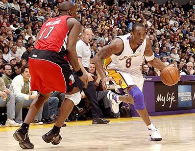 Kobe Bryant scores 81 points against the Toronto Raptors on January 22, 2006.