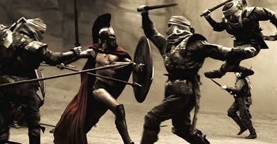King Leonidas (Gerard Butler) charges against his Persian enemies.