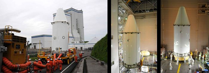 The payload fairing containing the Akatsuki spacecraft and IKAROS solar sail is transported to the Vehicle Assembly Building for mating to the H-IIA launch vehicle (May 9, Japan Time).