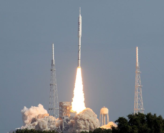 The ARES I-X rocket successfully lifts off from Launch Complex 39B at NASA's Kennedy Space Center in Florida, on October 28, 2009.