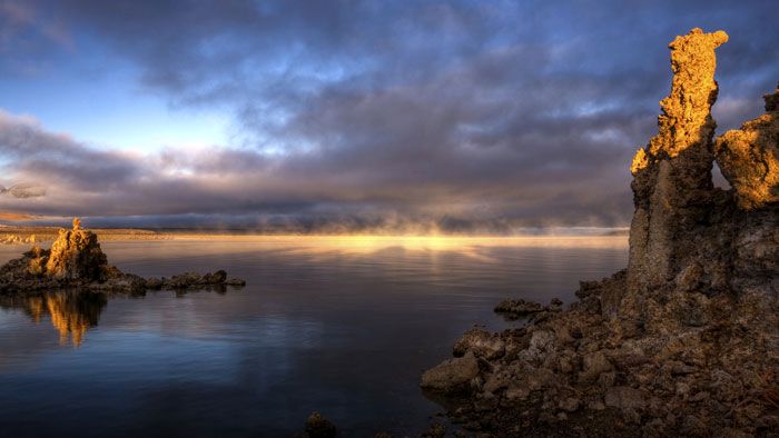 Mono Lake, California.