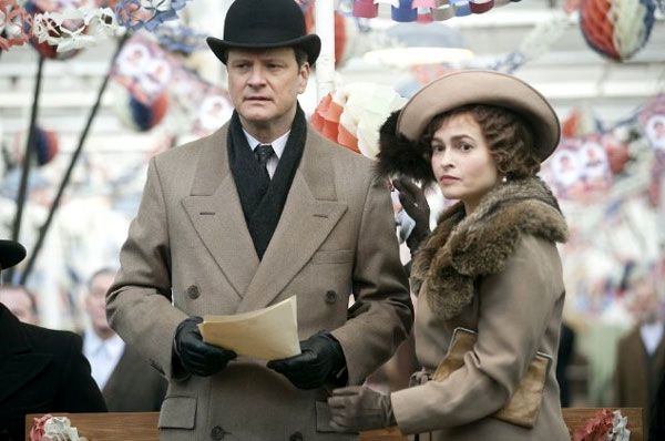 Colin Firth and Helena Bonham Carter in THE KING'S SPEECH.